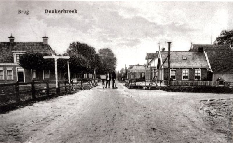 Welkom op de website van het dorpsarchief Donkerbroek